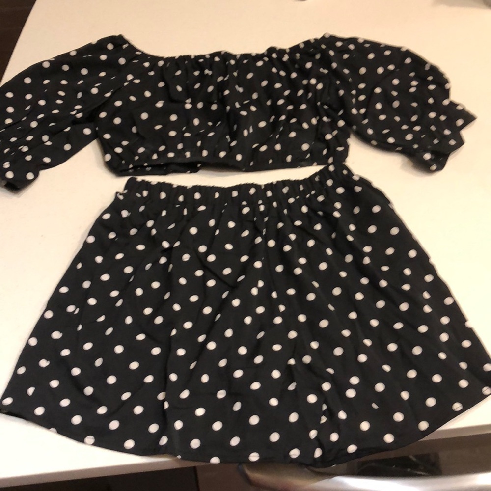 New Off Shoulder Short Sleeve Crop Top 2 Piece Set